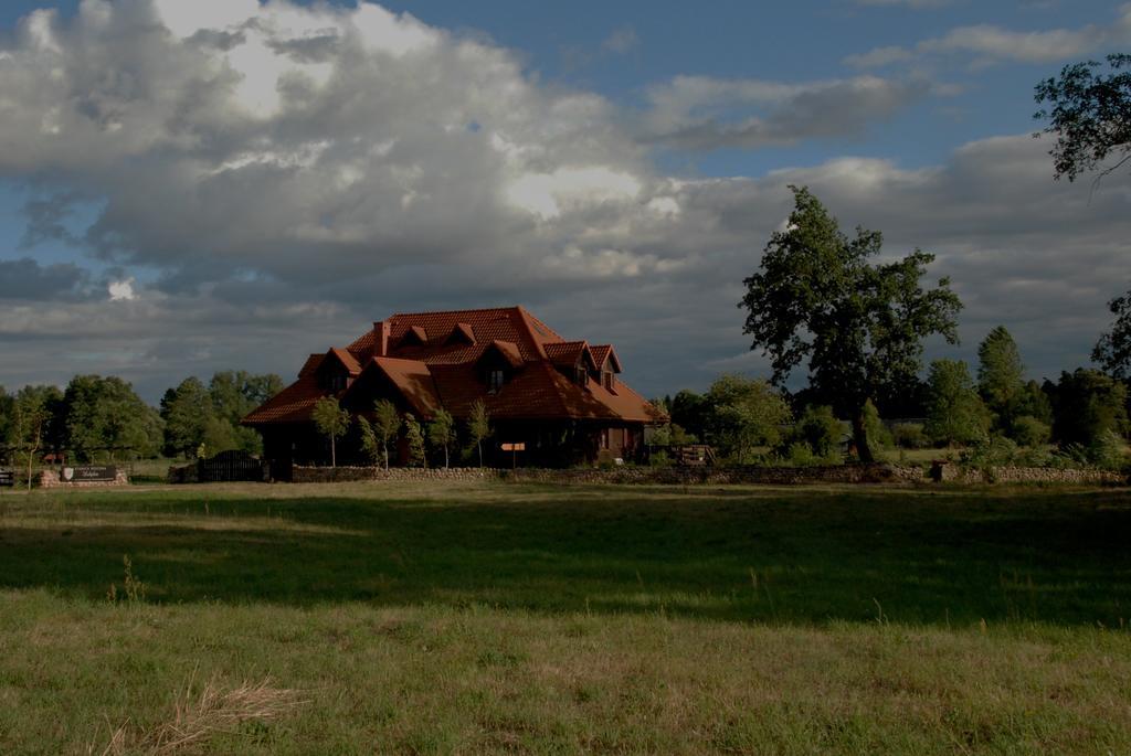 Dwór Łabędzie w Kiermusach Kiermusy Exterior foto