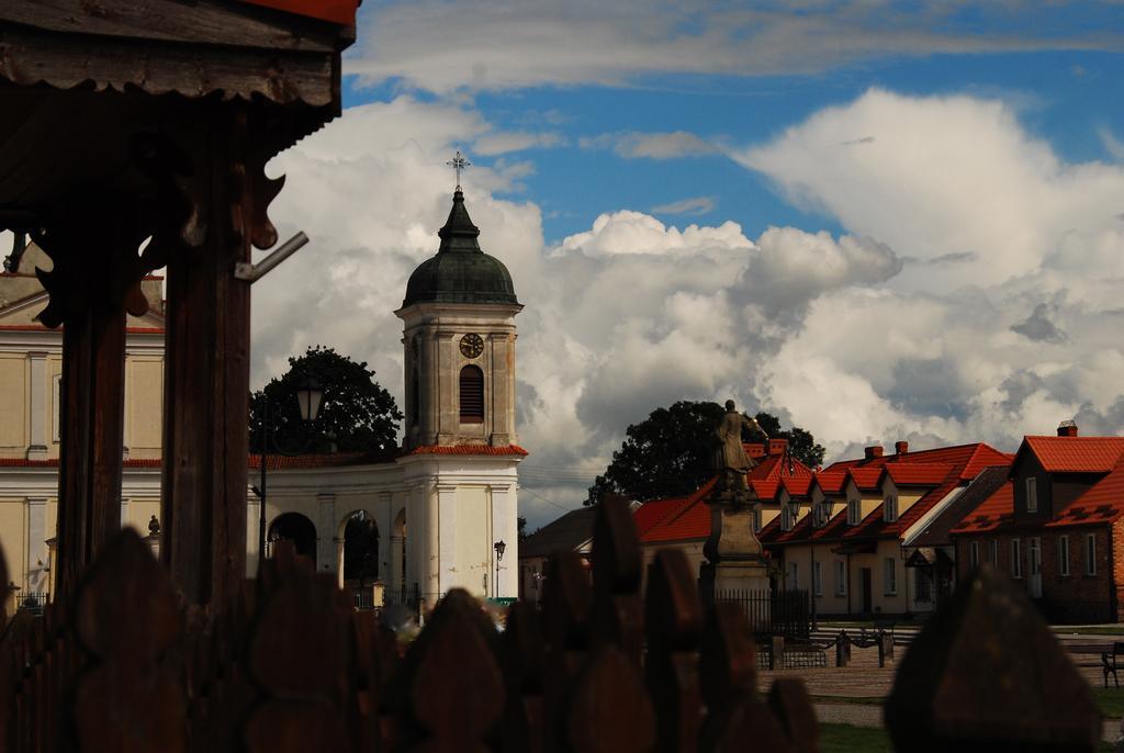 Dwór Łabędzie w Kiermusach Kiermusy Exterior foto