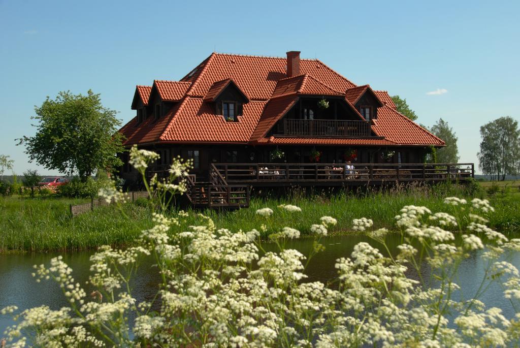 Dwór Łabędzie w Kiermusach Kiermusy Exterior foto